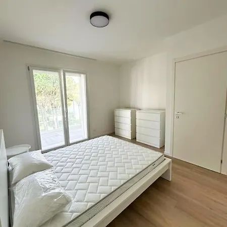 A Due Passi Dal Mare-cube Palace * Τζεσόλο Λίντο